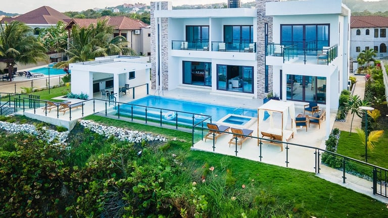 Vista Ridge Villa with a private pool, patio deck and ocean views